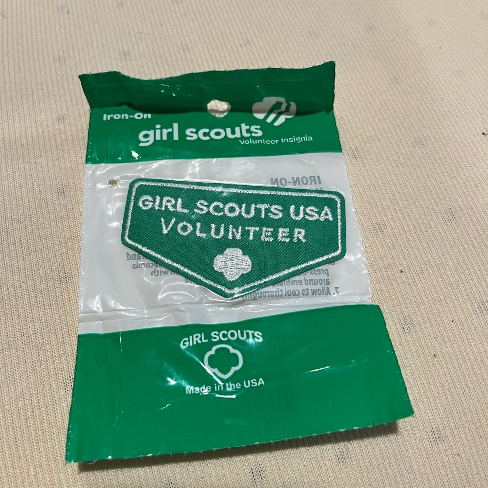 Girl Scouts USA Volunteer Patch